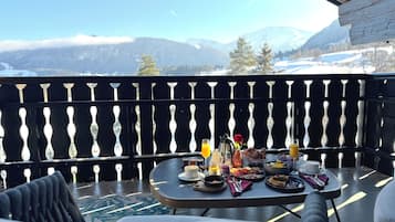 Allergikerbettwaren, Minibar, Zimmersafe, Verdunkelungsvorhänge