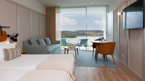 ห้องพาโนรามิกทวิน | มินิบาร์, ตู้นิรภัยในห้องพัก, ห้องเก็บเสียง, ผ้าปูที่นอน