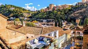 Terrace/patio - Apartamentos Turísticos Alhambra (Granada)