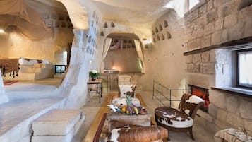 Suíte presidencial | Roupas de cama premium, frigobar, cofres nos quartos