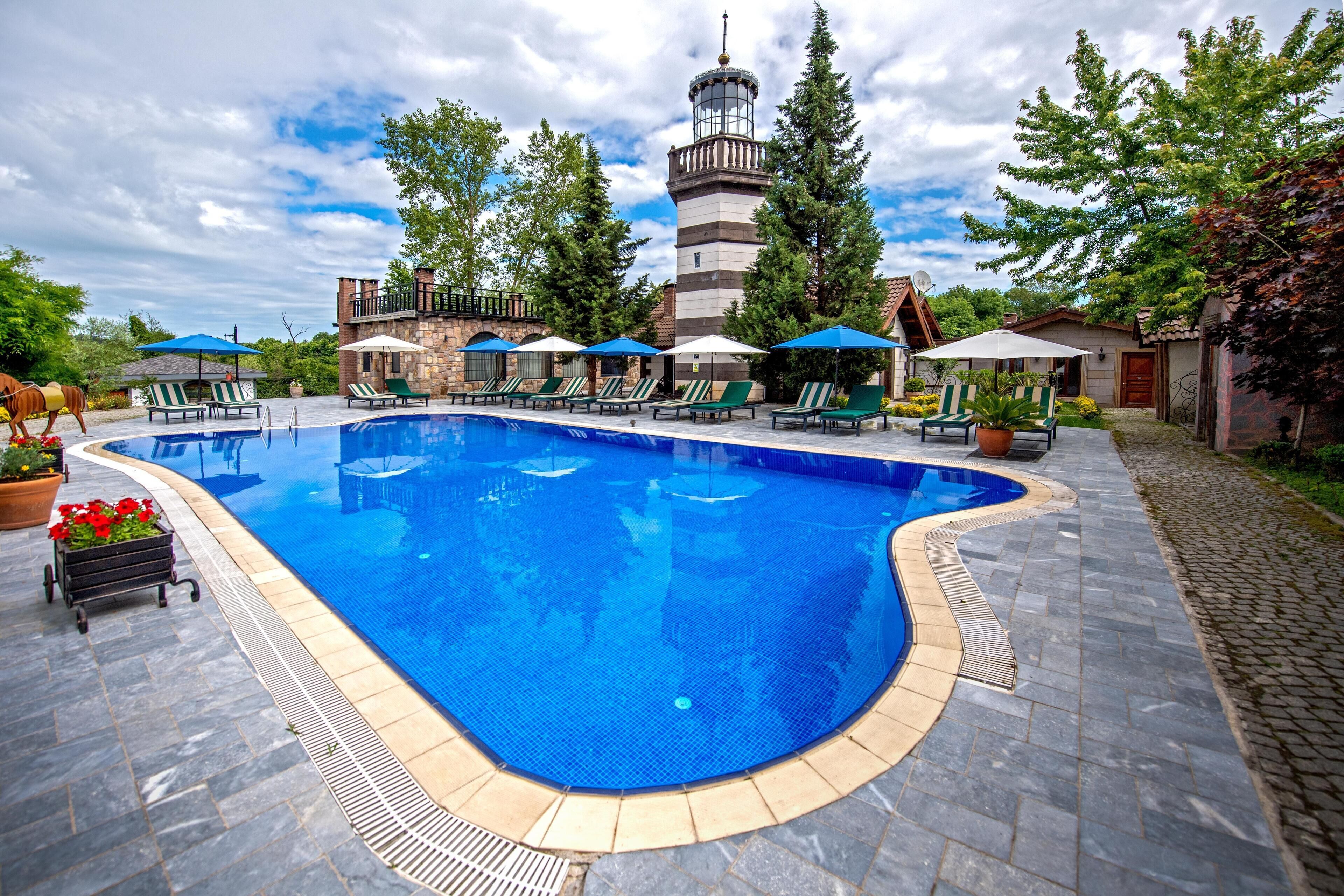 Hồ bơi ngoài trời, dù/ô trên bãi biển/hồ bơi 