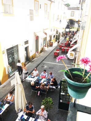 Balcony view - EvoraInn (Évora)
