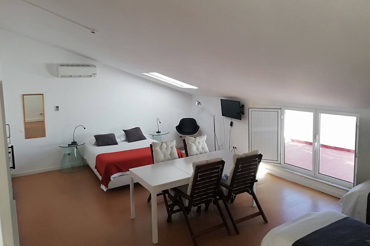 Panoramic Penthouse, Terrace, City View