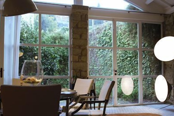 Double Room, 1 Double Bed | Living area | TV