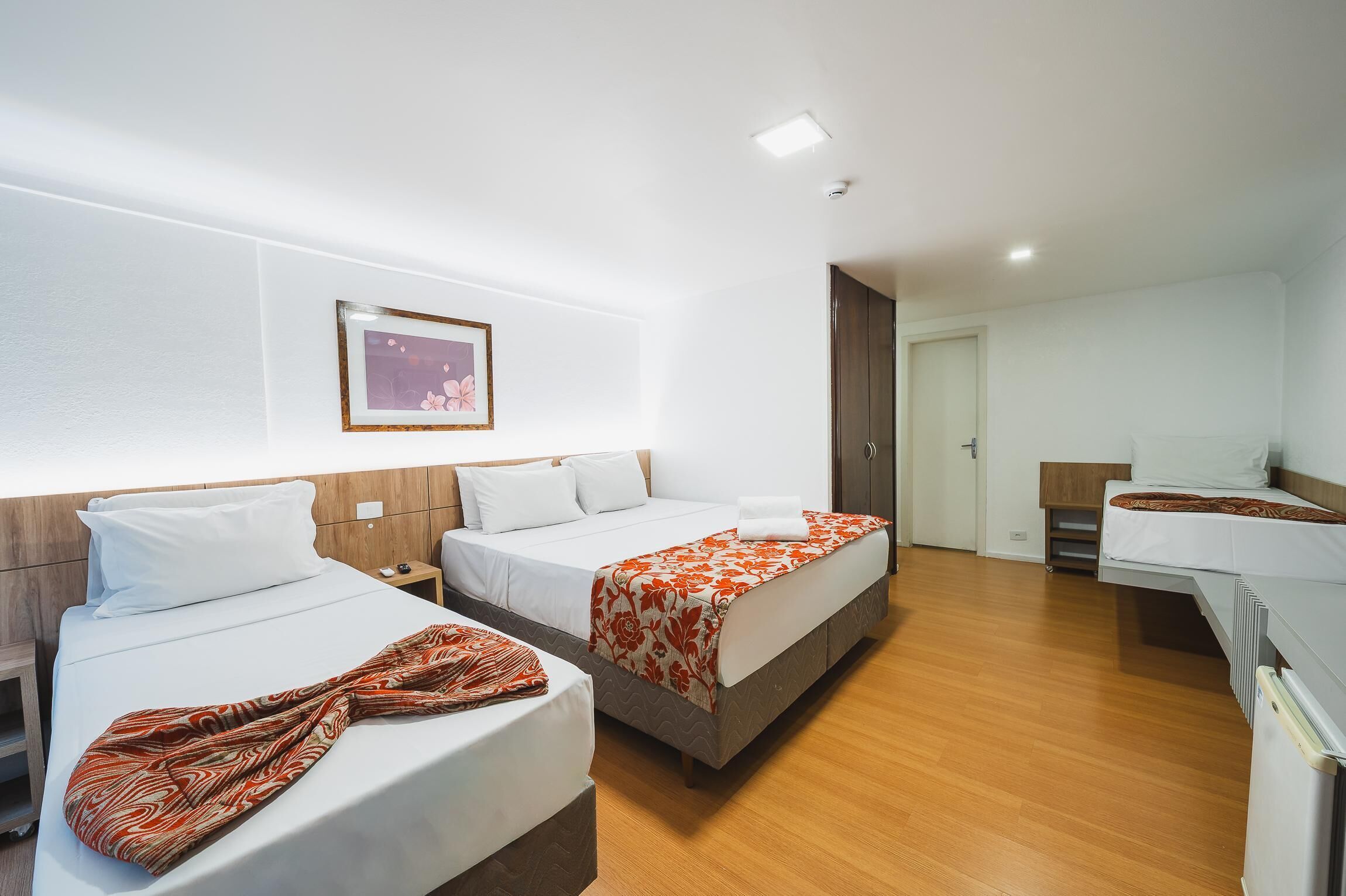 Select Comfort beds, in-room safe, desk, free WiFi