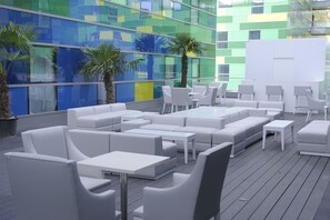 Daily buffet breakfast (EUR 15 per person) - Kyriad Prestige Perpignan Centre del Mon (Perpignan)