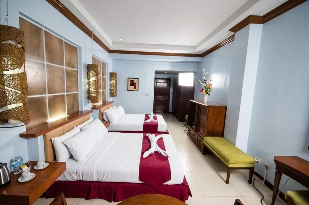 Individually decorated, desk