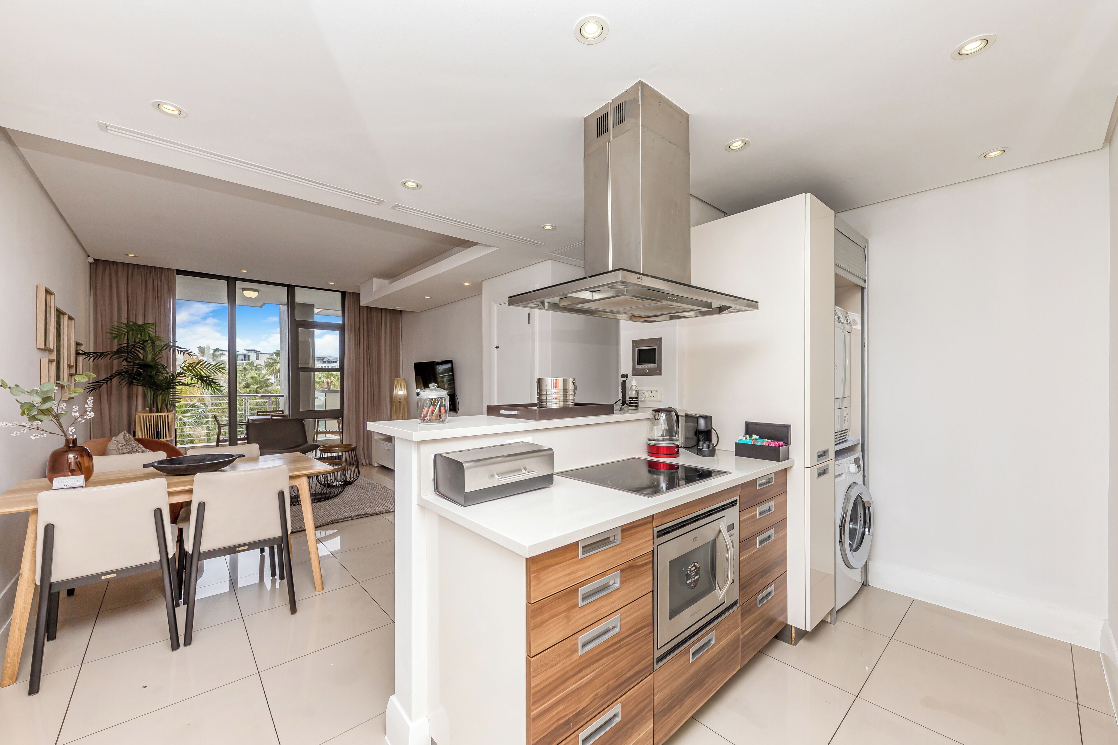 Luxury Apartment, 1 Bedroom | Premium bedding, memory-foam beds, in-room safe, desk