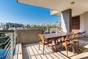 Departamento de lujo, 2 habitaciones | Terraza o patio