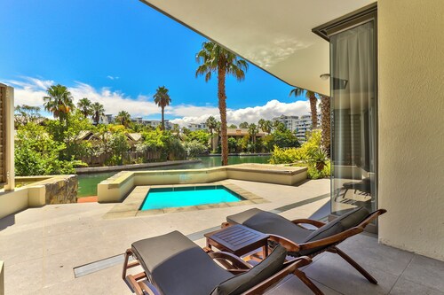 Lawhill Luxury Apartments