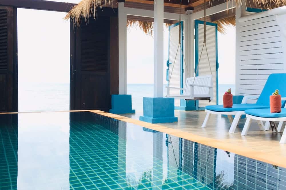 Sand Sea Beach Resort