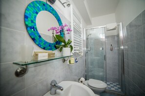 Chambre Double | Salle de bain