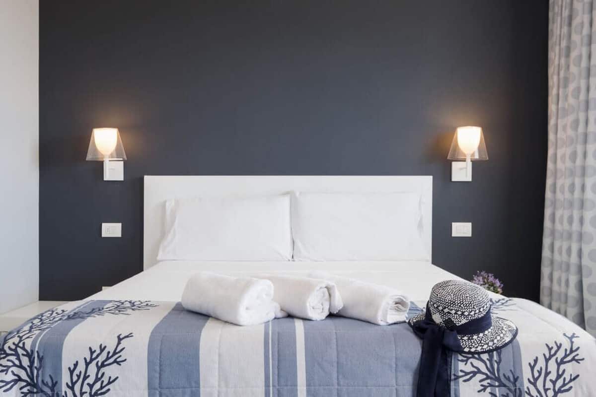 In-room safe, blackout drapes, soundproofing, cribs/infant beds