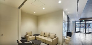 Sala de estar en el lobby