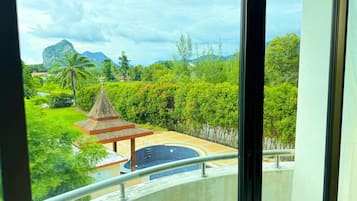 Deluxe Suite | Garden view