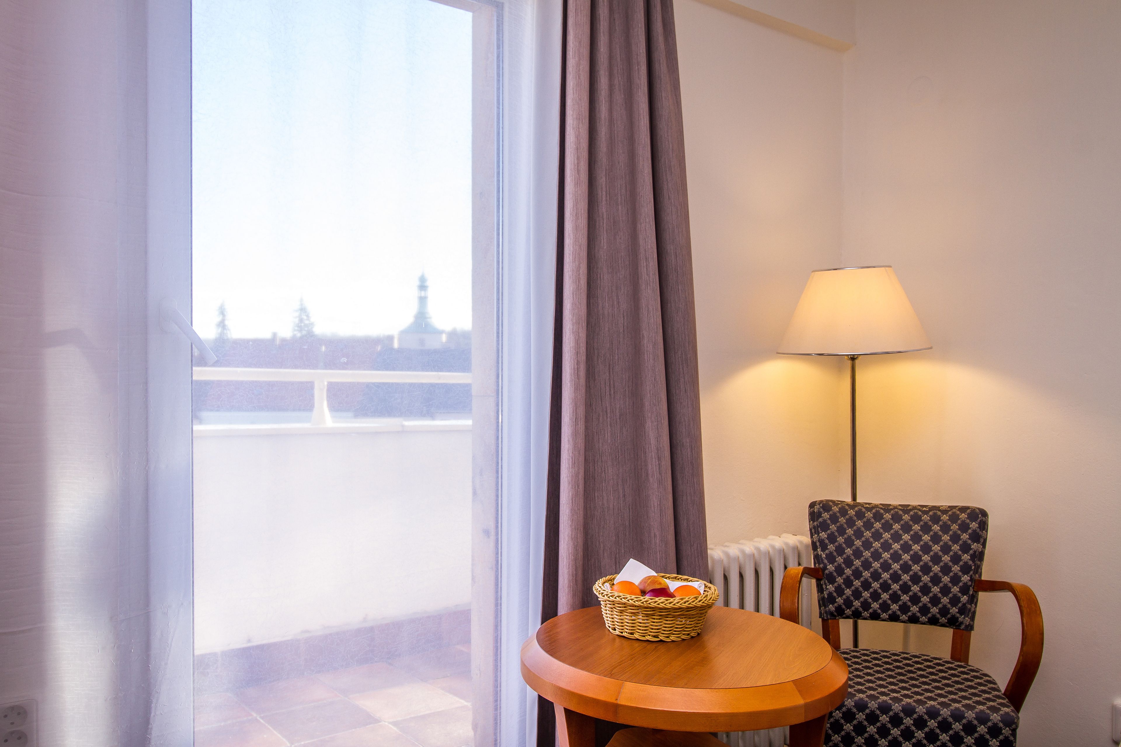 Superior-Doppel- oder -Zweibettzimmer | Zimmersafe, Schreibtisch, Verdunkelungsvorhänge, kostenloses WLAN