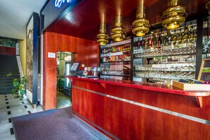 Bar (on property) - LH Hotel Mědínek Old Town (Kutna Hora)