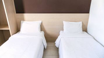 Executive Single Room | Hypo-allergenic bedding, Select Comfort beds, individually decorated