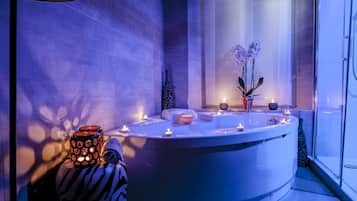 Luxury-Doppelzimmer, 1 King-Bett | Whirlwanne