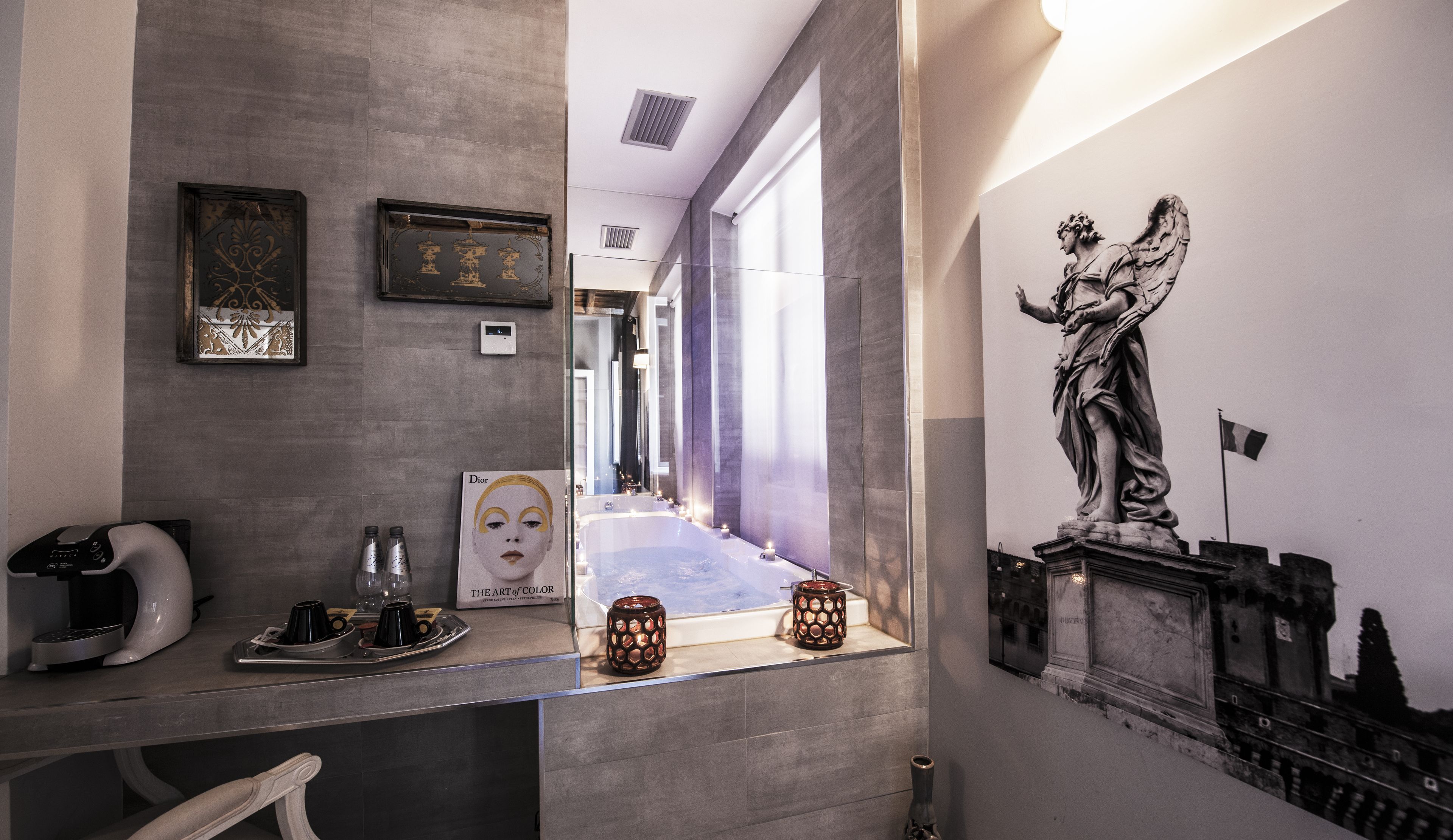 Photo - Town House Spagna- luxury Rooms with Jacuzzi Bath