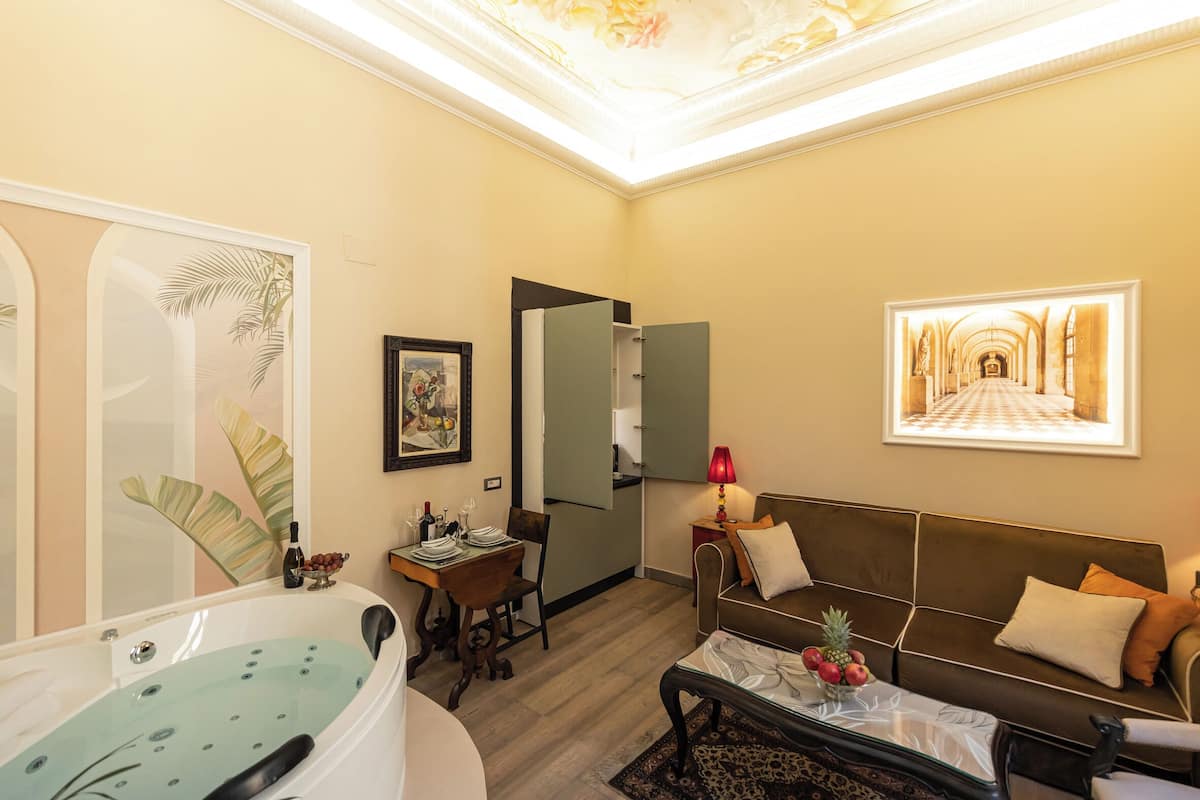 Perawatan tubuh, body wrap, body scrub, dan perawatan wajah