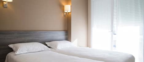 Zweibettzimmer | Hochwertige Bettwaren, Select-Comfort-Betten, individuell dekoriert