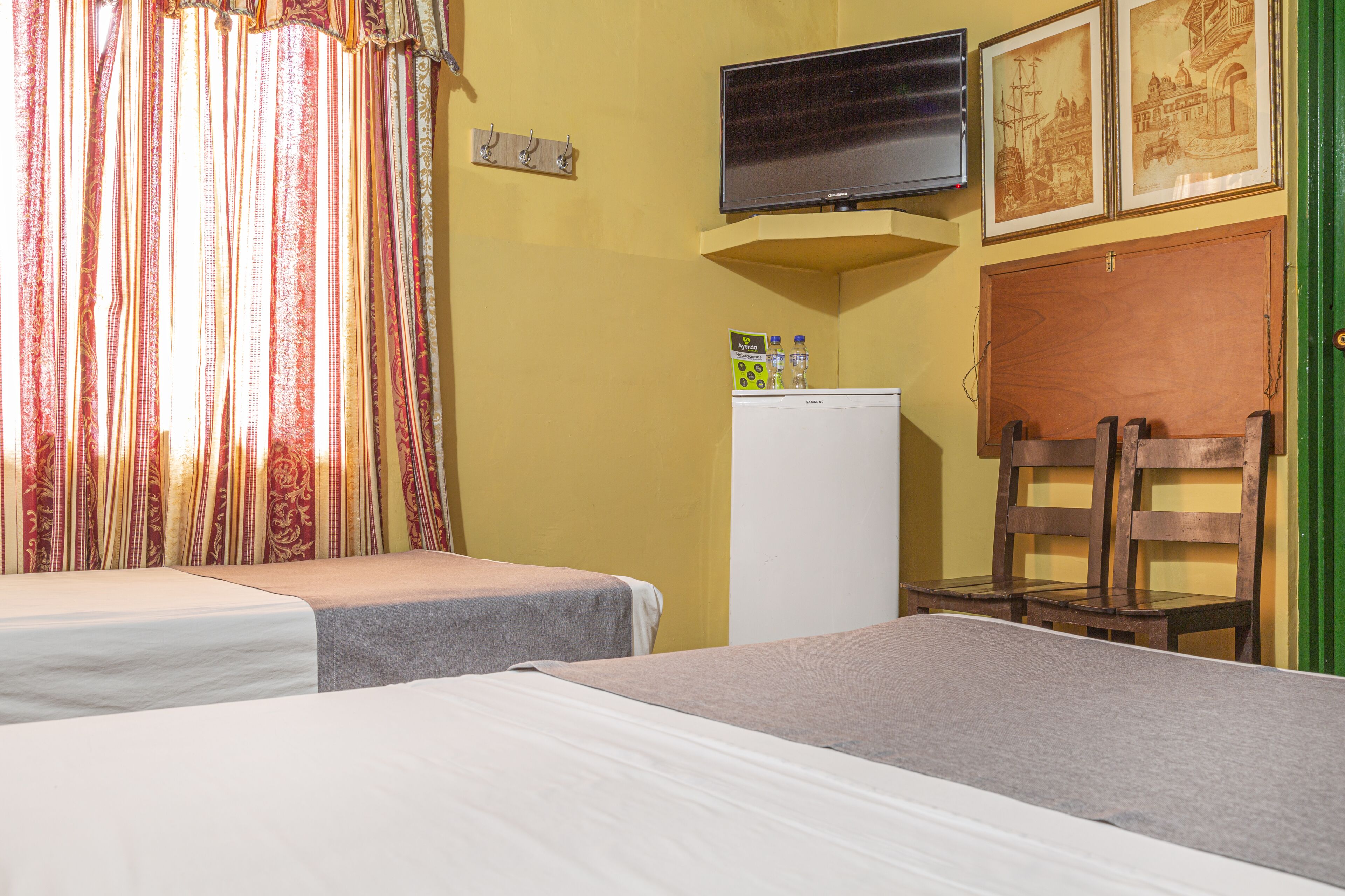 standard twin room | minibar, desk, rollaway beds, free wifi