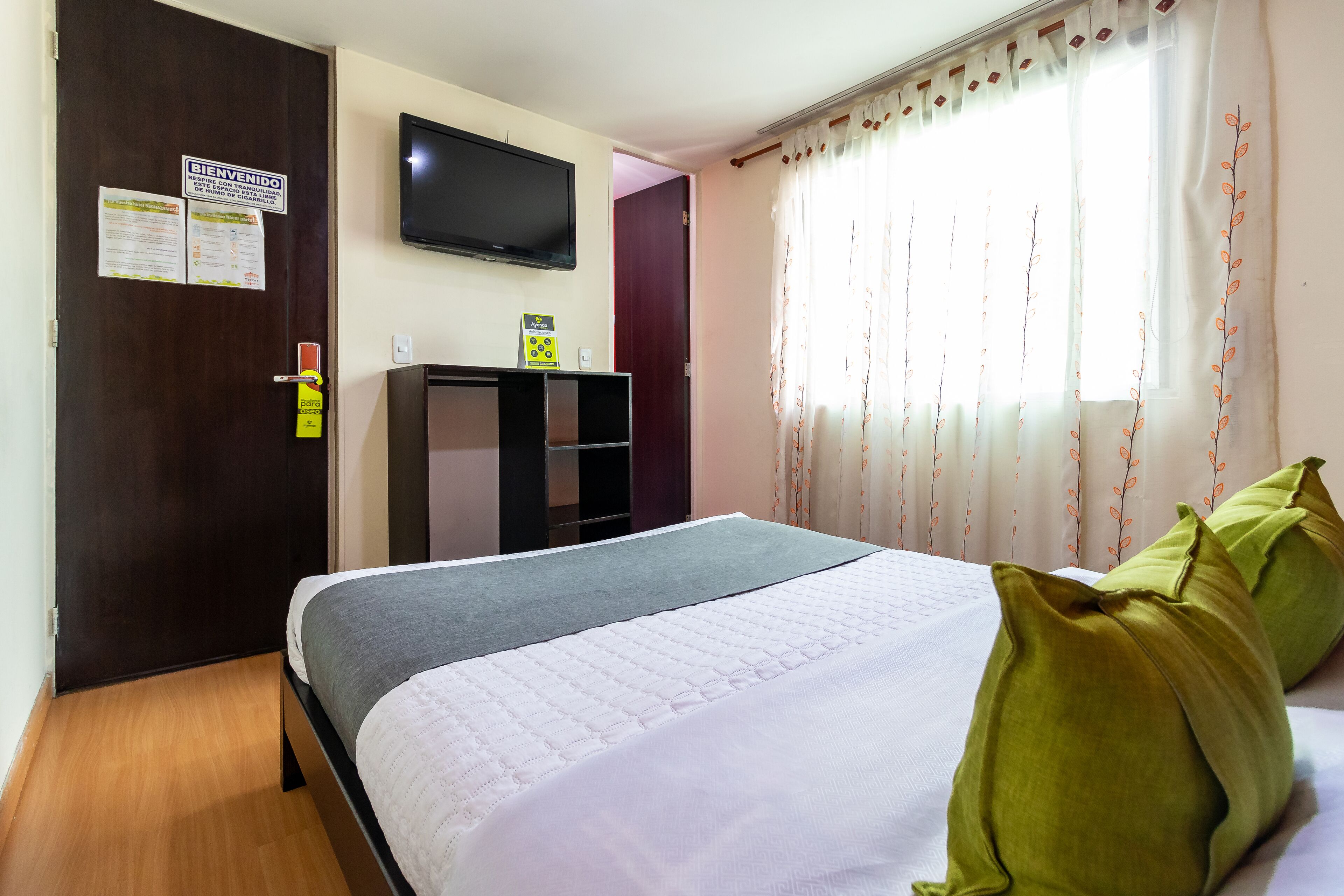 standard double room | minibar, desk, rollaway beds, free wifi