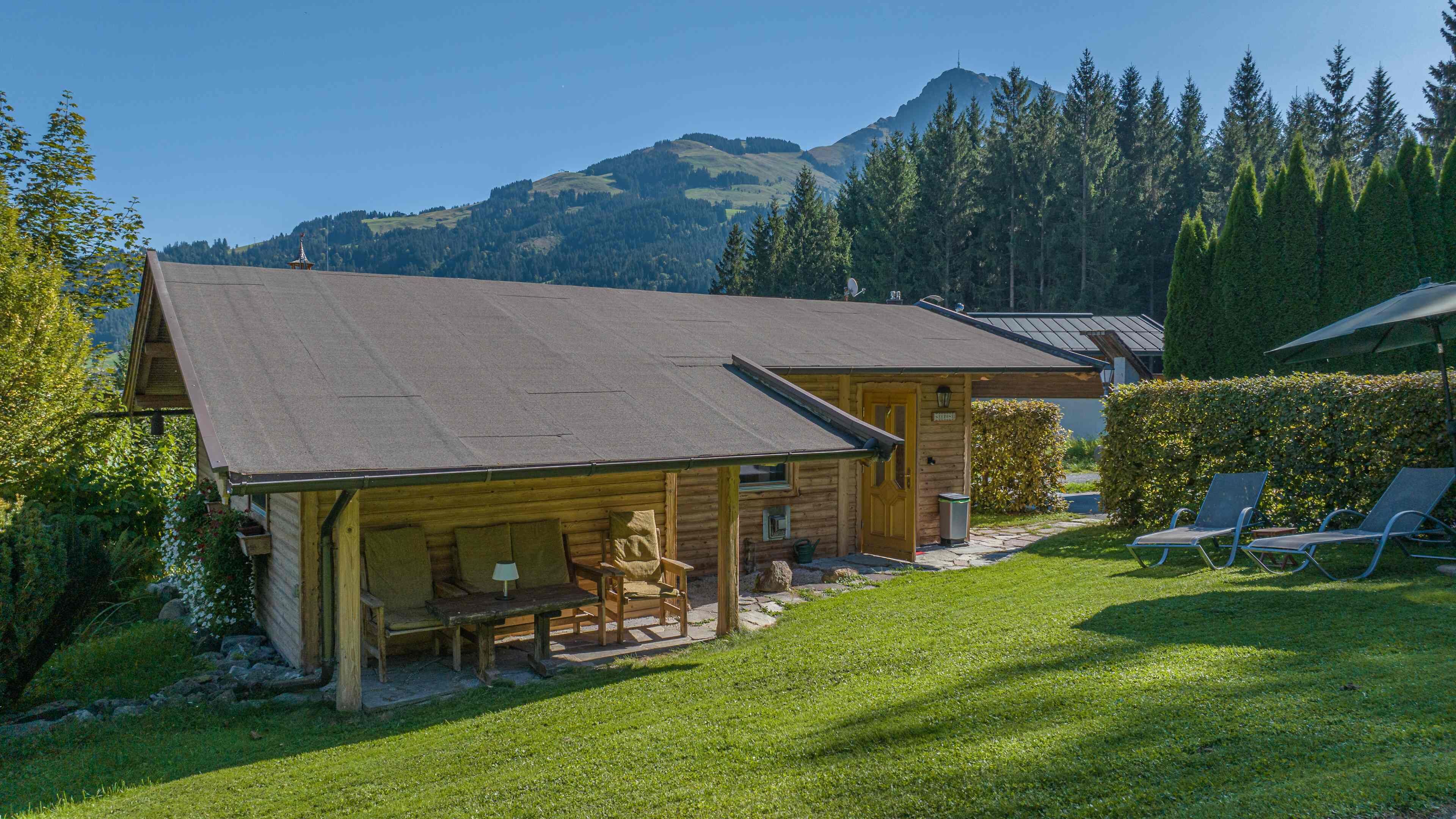 Hytte – deluxe, 2 soverom, fjellutsikt, ved basseng (or Bungalow) | Allergitestet sengetøy, safe på rommet og individuelt dekorert