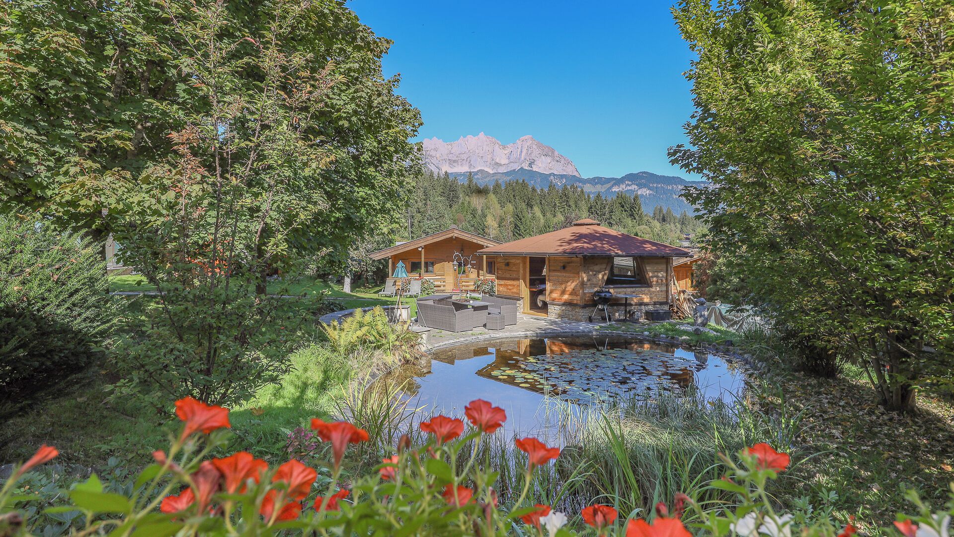 deluxe apartment, mountain view, garden area (or bungalow) | view from room