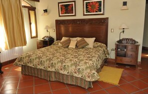 Literie de qualité supérieure, minibar, coffres-forts dans les chambres