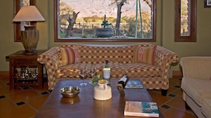 Standard Double Room, 1 Double Bed | Premium bedding, minibar, in-room safe, desk