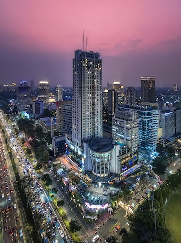 HARRIS Suites FX Sudirman Jakarta