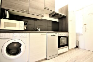 Apartment | Private kitchen