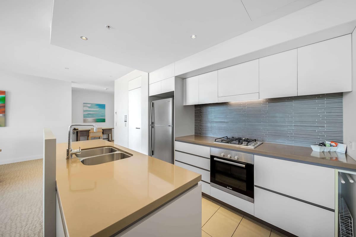 1 bedroom, premium bedding, in-room safe, laptop workspace