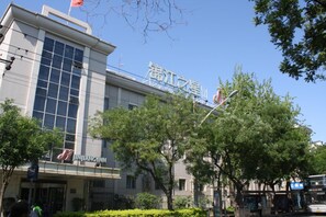 Exterior - Jinjiang Inn Beijing South Station (Beijing)