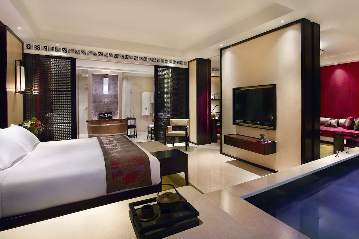 premium bedding, free minibar, in-room safe, individually decorated