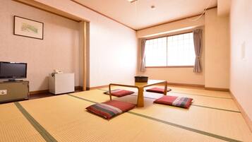 Room, Non Smoking (Run of House) | In-room safe, free WiFi, bed sheets