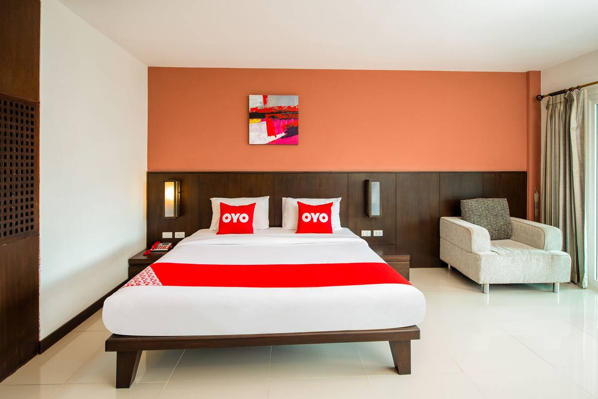 Deluxe Double Room | Minibar, desk, soundproofing, WiFi (free)