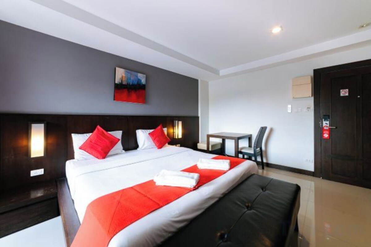Minibar, bureau, chambres insonorisées, Wi-Fi gratuit