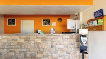 Standard Room, Non Smoking | Living area