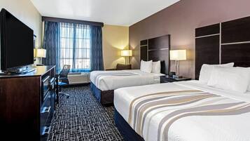 Chambre Deluxe, Plusieurs lits, non-fumeur | Literie de qualité, couette en duvet, lit avec matelas à plateau-coussin
