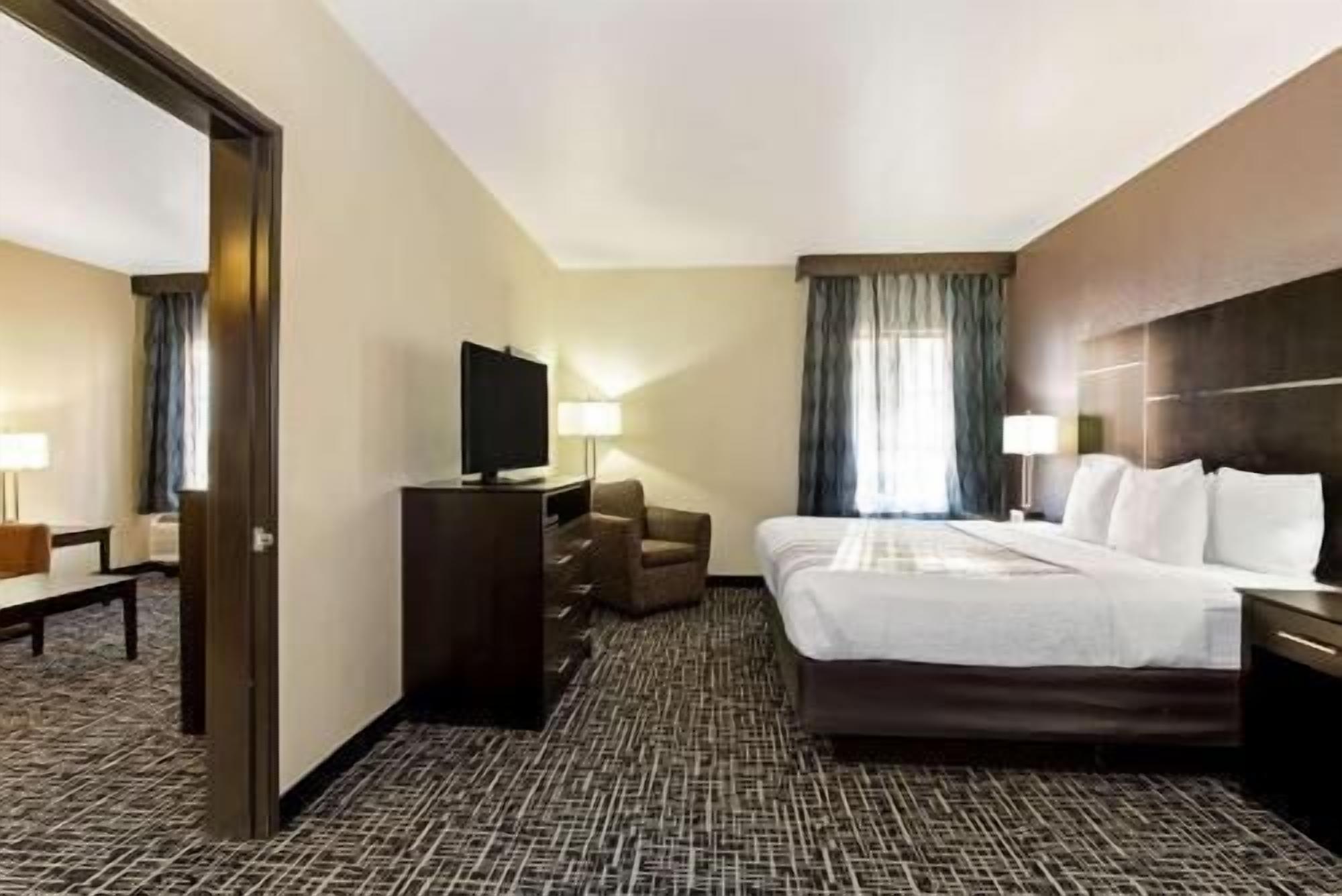 Premium bedding, down duvets, pillow-top beds, in-room safe