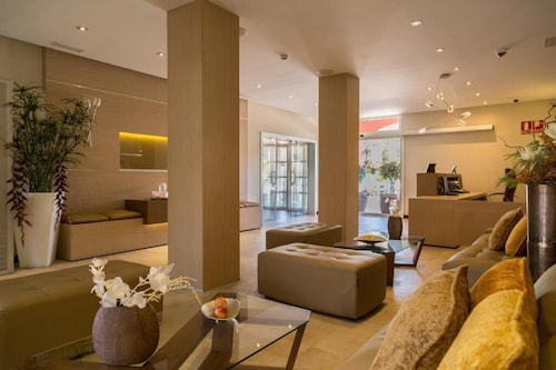 Apartamentos Marola Park