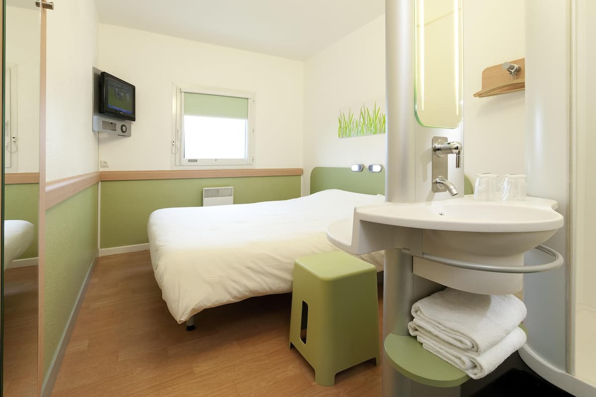 Chambre Double, 1 lit double