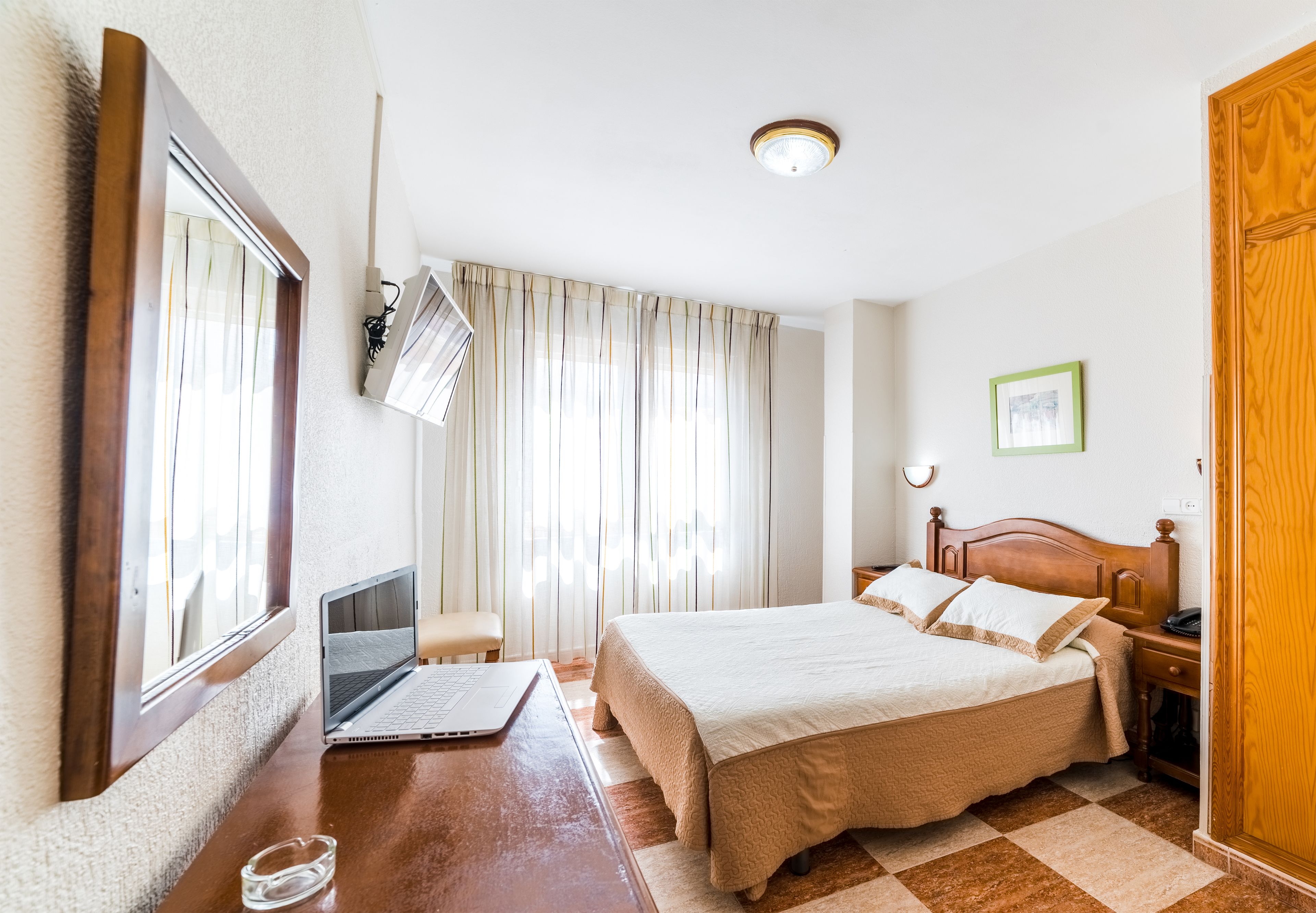 standard room with two beds | in-room safe, desk, free cots/infant beds, free wifi