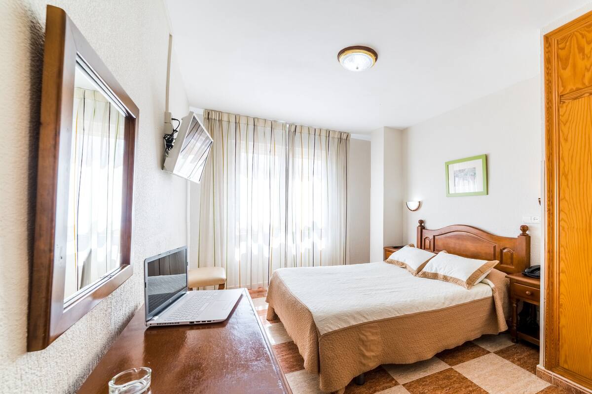 standard room with two beds | in-room safe, desk, free cots/infant beds, free wifi