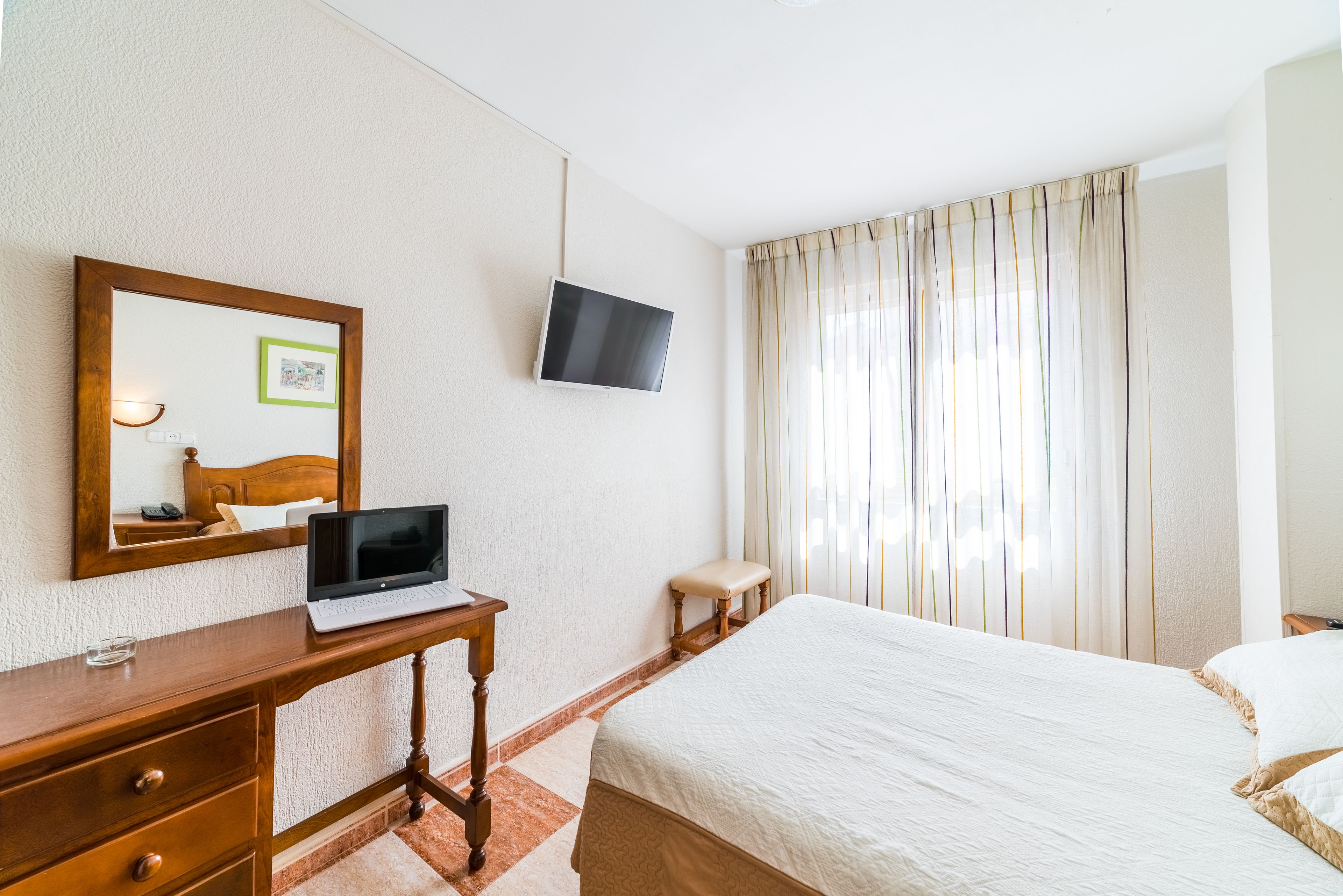 standard room with two beds | in-room safe, desk, free cots/infant beds, free wifi