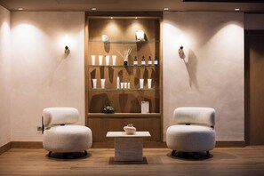 Couples treatment room(s), hot springs/mineral springs