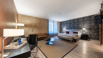 Junior Suite Claustro | 1 chambre, literie de qualité supérieure, couette en duvet d'oie